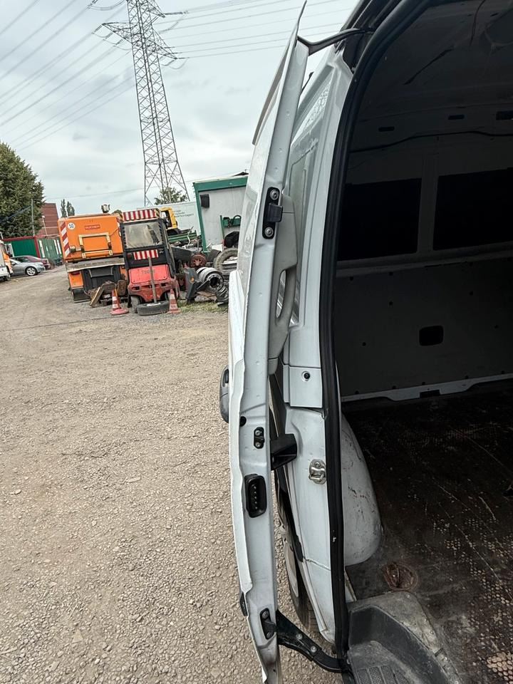 Mercedes VITO Seitentür Schiebetür BJ 2012 - Kapı ve yedek parça - Kamyonet: fotoğraf 2 Mercedes VITO Seitentür Schiebetür BJ 2012 - Kapı ve yedek parça - Kamyonet: fotoğraf 2