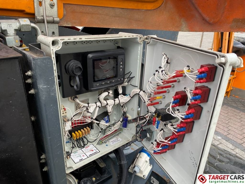 Eklemli platform ATN Zebra 12 Articulated 4x4 Diesel Boom Lift 1220cm: fotoğraf 34 Eklemli platform ATN Zebra 12 Articulated 4x4 Diesel Boom Lift 1220cm: fotoğraf 34