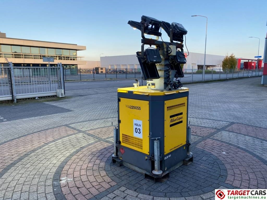 Atlas Copco QLB60 Tower Light 4x350W Led - Aydınlatma kulesi: fotoğraf 3 Atlas Copco QLB60 Tower Light 4x350W Led - Aydınlatma kulesi: fotoğraf 3