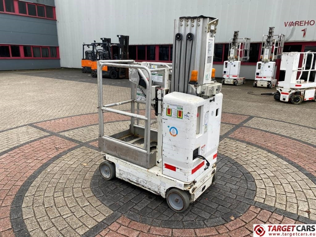 Genie GR-20 RunAbout Electric Vertical Mast Lift 802cm - Dikey platform: fotoğraf 4 Genie GR-20 RunAbout Electric Vertical Mast Lift 802cm - Dikey platform: fotoğraf 4