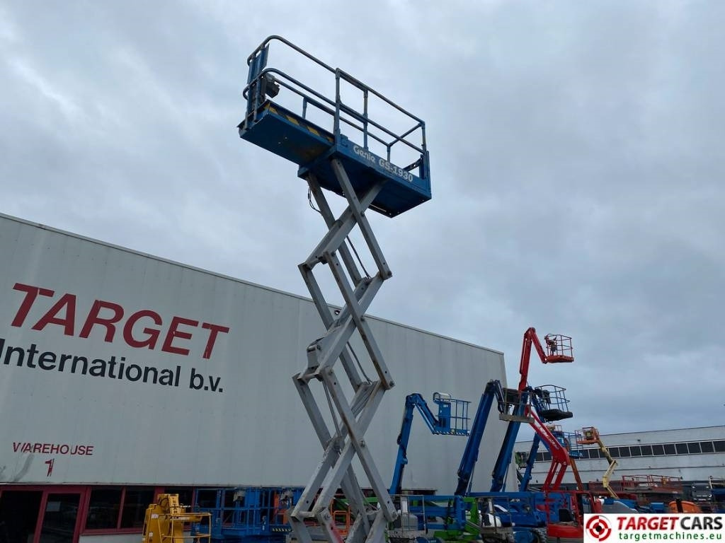 Makasli platform Genie GS-1932 Electric Scissor Work Lift 779cm: fotoğraf 14