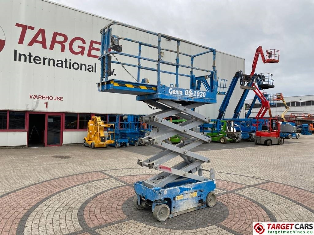 Makasli platform Genie GS-1932 Electric Scissor Work Lift 779cm: fotoğraf 15