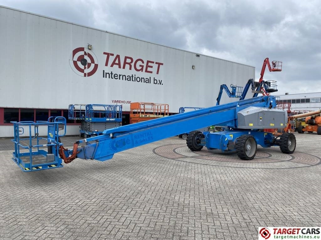 Genie S-100HD Telescopic 4x4x4 Diesel Boom Lift 3248cm - Teleskopik platform: fotoğraf 1 Genie S-100HD Telescopic 4x4x4 Diesel Boom Lift 3248cm - Teleskopik platform: fotoğraf 1