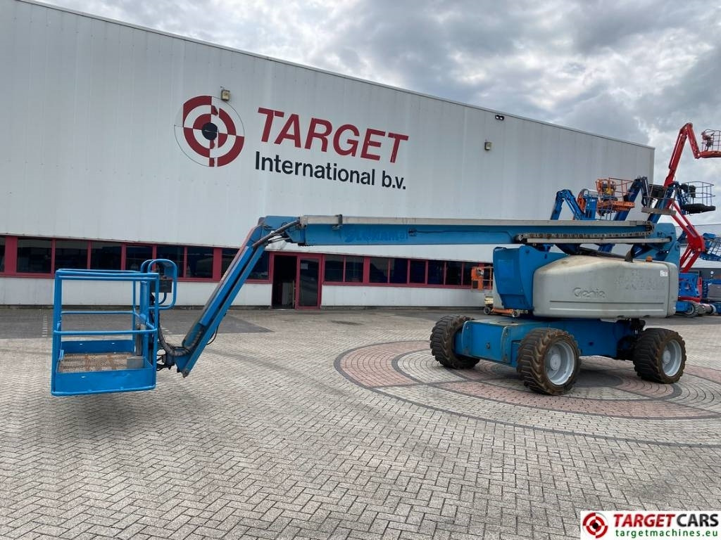 Genie Z-80/60 Articulated 4x4 Diesel Boom Lift 2577cm - Eklemli platform: fotoğraf 1 Genie Z-80/60 Articulated 4x4 Diesel Boom Lift 2577cm - Eklemli platform: fotoğraf 1