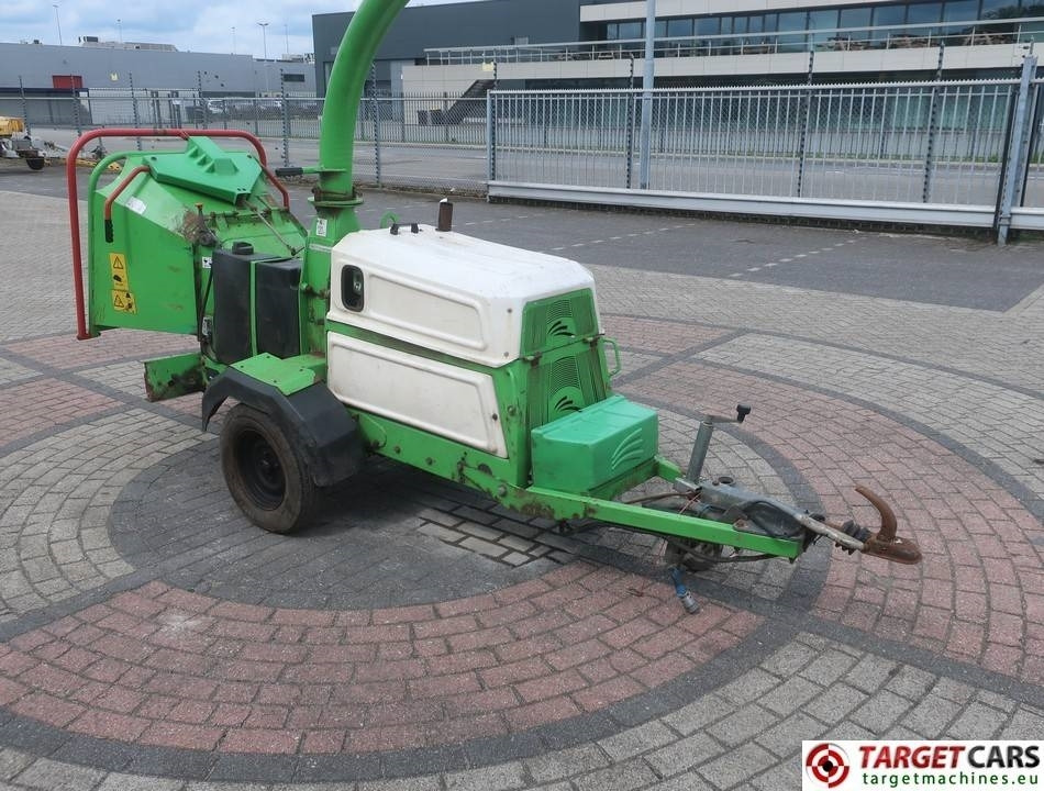 Greenmech Wood Chipper Diesel (engine issue) - Ağaç parçalama makinesi: fotoğraf 2 Greenmech Wood Chipper Diesel (engine issue) - Ağaç parçalama makinesi: fotoğraf 2
