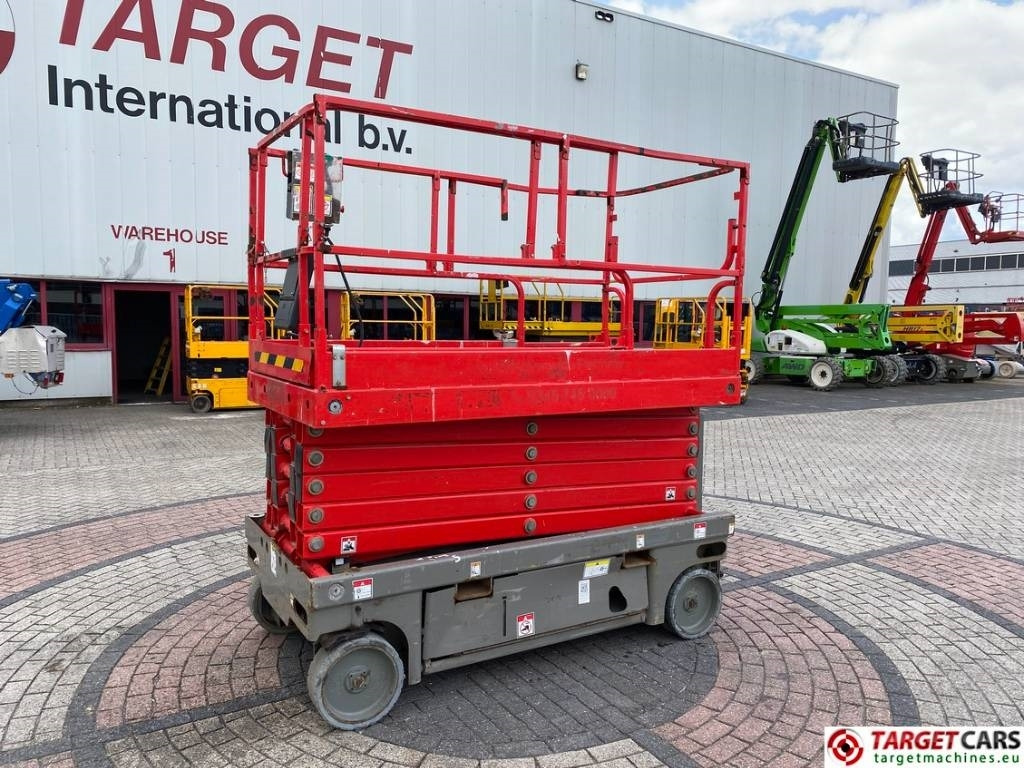 Haulotte Compact 14 Electric Scissor Work Lift 1385cm - Makasli platform: fotoğraf 1 Haulotte Compact 14 Electric Scissor Work Lift 1385cm - Makasli platform: fotoğraf 1