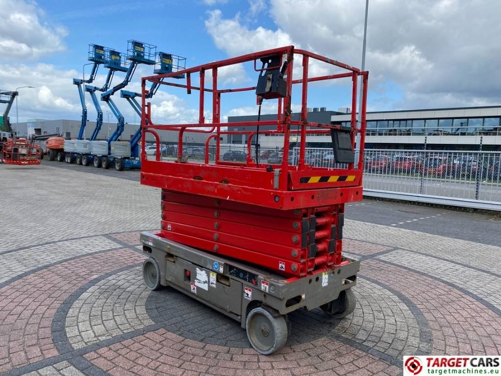 Haulotte Compact 14 Electric Scissor Work Lift 1385cm - Makasli platform: fotoğraf 2 Haulotte Compact 14 Electric Scissor Work Lift 1385cm - Makasli platform: fotoğraf 2