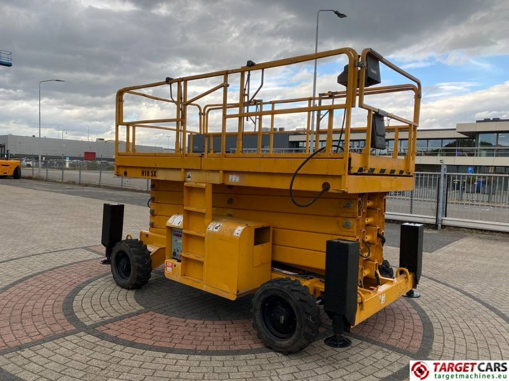 Haulotte H18SDX Diesel H18SX Scissor 4x4 Work Lift 1800cm - Makasli platform: fotoğraf 2 Haulotte H18SDX Diesel H18SX Scissor 4x4 Work Lift 1800cm - Makasli platform: fotoğraf 2