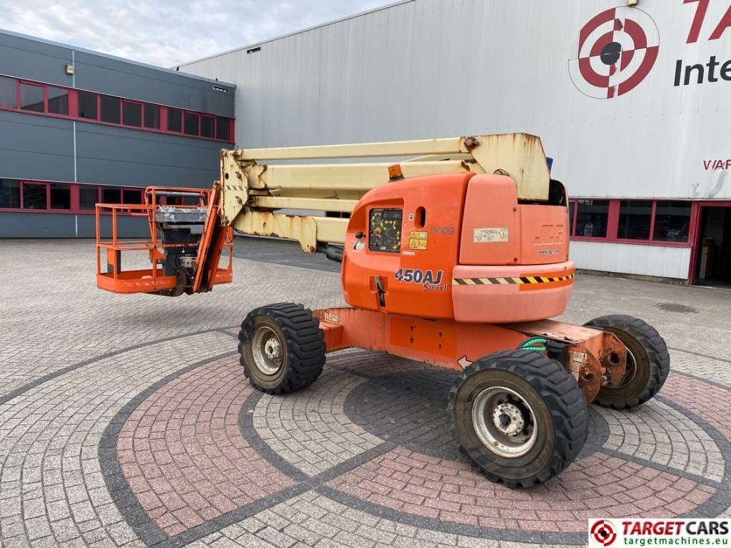JLG 450AJ Diesel 4x4 Articulated Boom Work Lift 1551cm - Eklemli platform: fotoğraf 4 JLG 450AJ Diesel 4x4 Articulated Boom Work Lift 1551cm - Eklemli platform: fotoğraf 4