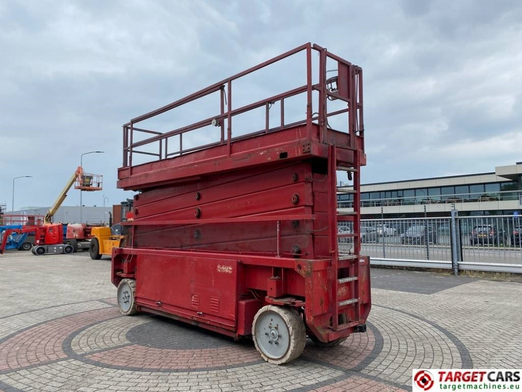 Liftlux SL210-12 E4/4WD Electric Scissor Work Lift 2300cm - Makasli platform: fotoğraf 2 Liftlux SL210-12 E4/4WD Electric Scissor Work Lift 2300cm - Makasli platform: fotoğraf 2