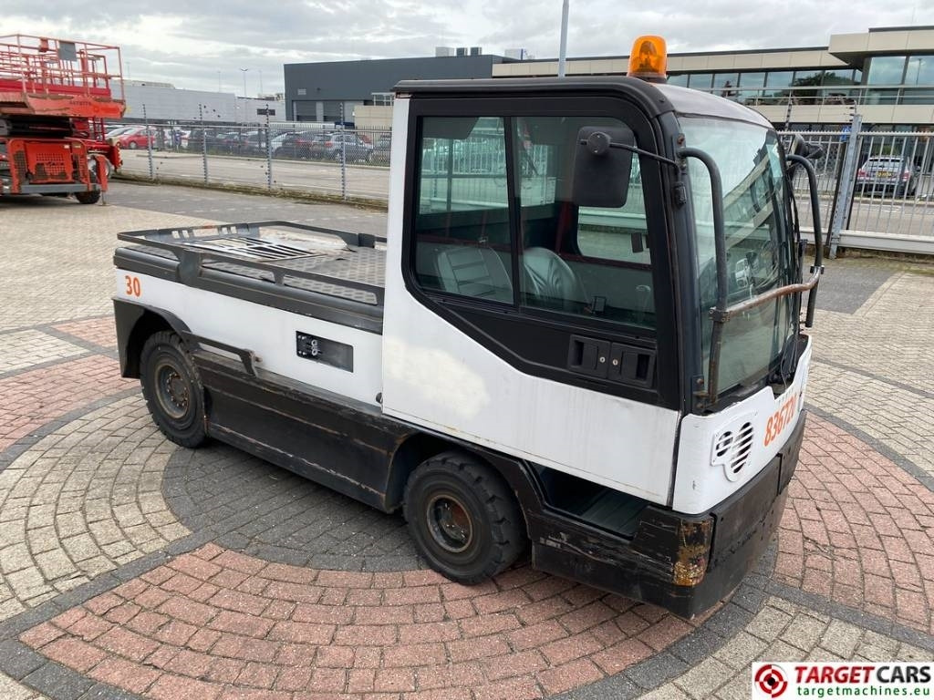 Linde P250 Tow Tug Truck Tractor Electric 80V Max 25T - Belediye traktör: fotoğraf 2 Linde P250 Tow Tug Truck Tractor Electric 80V Max 25T - Belediye traktör: fotoğraf 2
