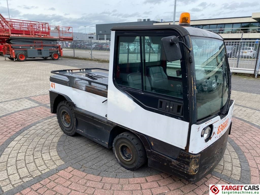 Linde P250 Tow Tug Truck Tractor Electric 80V max 25T - Belediye traktör: fotoğraf 2 Linde P250 Tow Tug Truck Tractor Electric 80V max 25T - Belediye traktör: fotoğraf 2