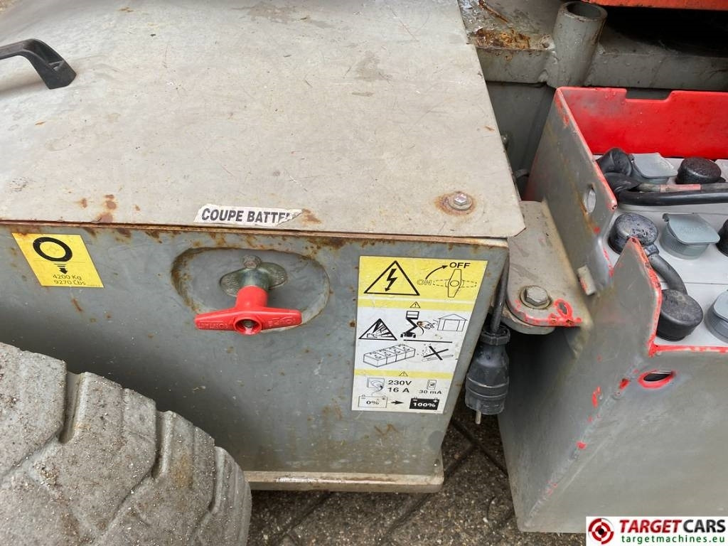 Eklemli platform Manitou 170AETJL Electric Articulated Boom WorkLift 1690cm: fotoğraf 18 Eklemli platform Manitou 170AETJL Electric Articulated Boom WorkLift 1690cm: fotoğraf 18