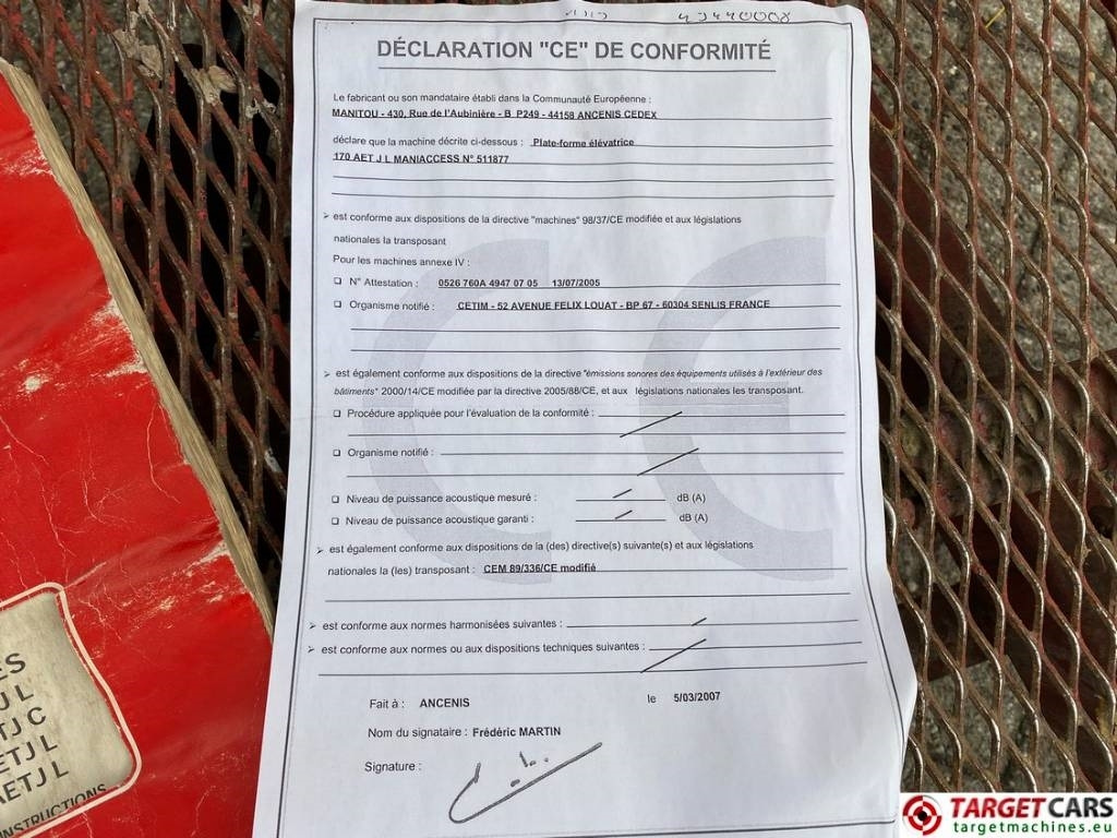 Eklemli platform Manitou 170AETJL Electric Articulated Boom WorkLift 1690cm: fotoğraf 31 Eklemli platform Manitou 170AETJL Electric Articulated Boom WorkLift 1690cm: fotoğraf 31