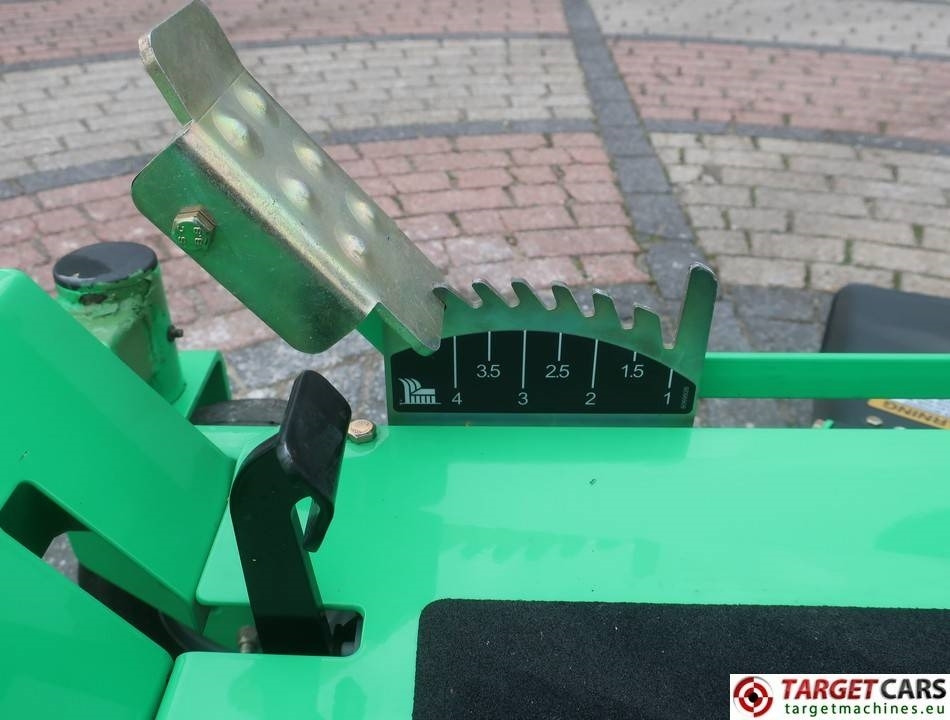 Yeni Çim biçme makinesi Rimmert FM170 Electric Zero Turn 48V Ride On Mower: fotoğraf 12
