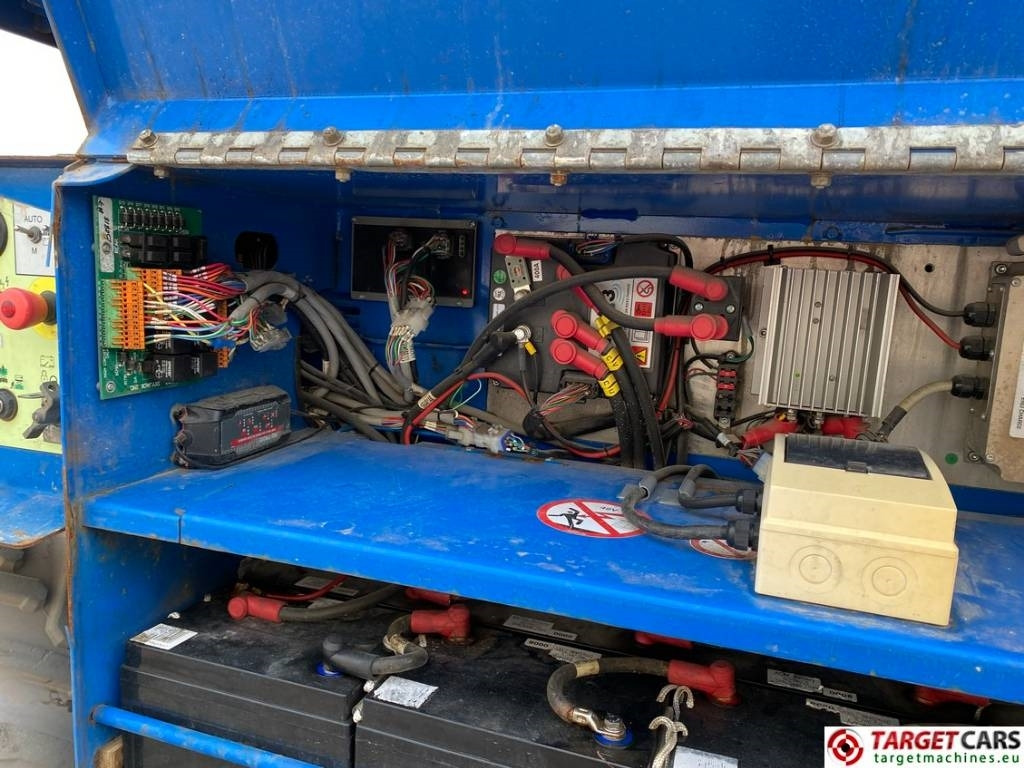 Makasli platform SkyJack SJ6832 RTE HyBrid 4x4 Scissor Work Lift 1175cm: fotoğraf 17