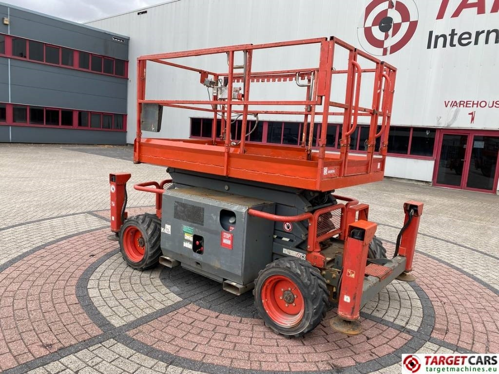 SkyJack SJ6832RT Diesel 4x4 Scissor 6832 Work Lift 1180cm - Makasli platform: fotoğraf 4 SkyJack SJ6832RT Diesel 4x4 Scissor 6832 Work Lift 1180cm - Makasli platform: fotoğraf 4