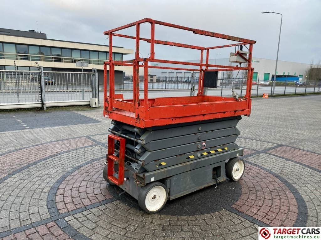 SkyJack SJIII-4632 Electric Scissor Work Lift 1170cm - Makasli platform: fotoğraf 3 SkyJack SJIII-4632 Electric Scissor Work Lift 1170cm - Makasli platform: fotoğraf 3