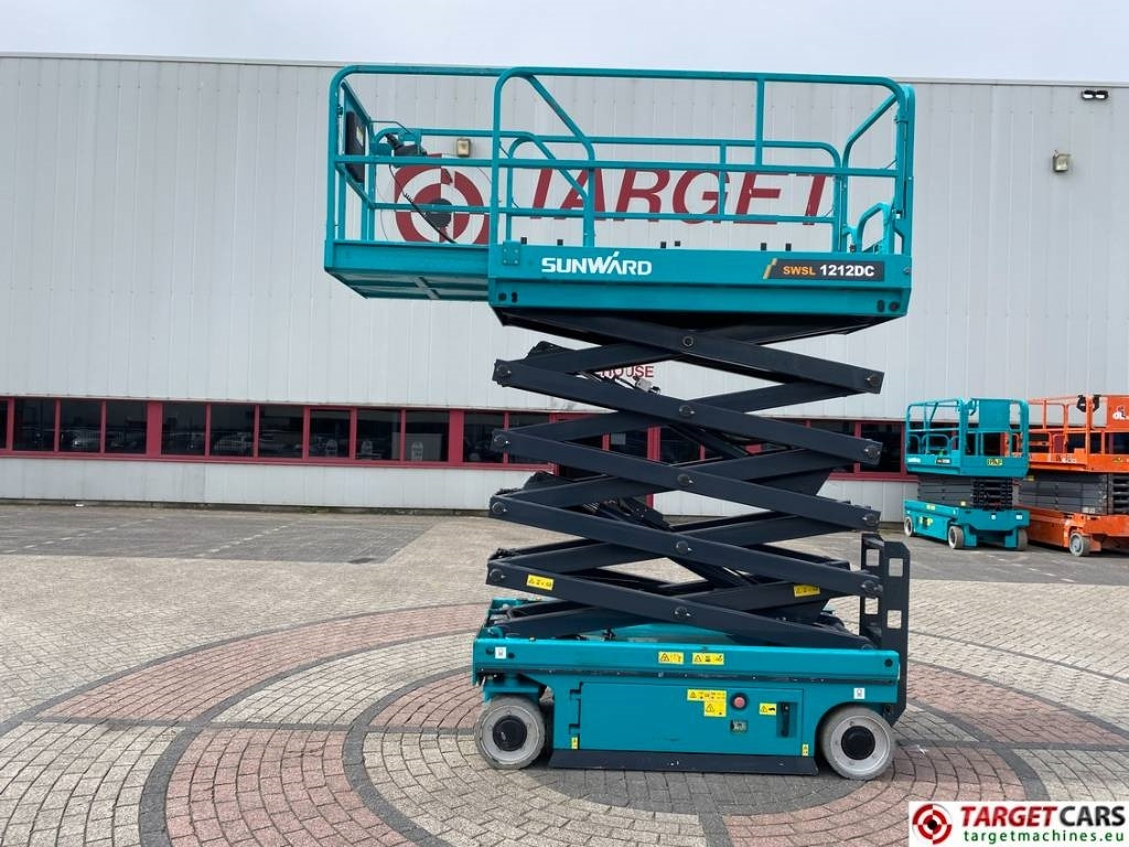 Sunward SWSL1212DC Electric Scissor Work LIft 1200cm - Makasli platform: fotoğraf 5 Sunward SWSL1212DC Electric Scissor Work LIft 1200cm - Makasli platform: fotoğraf 5