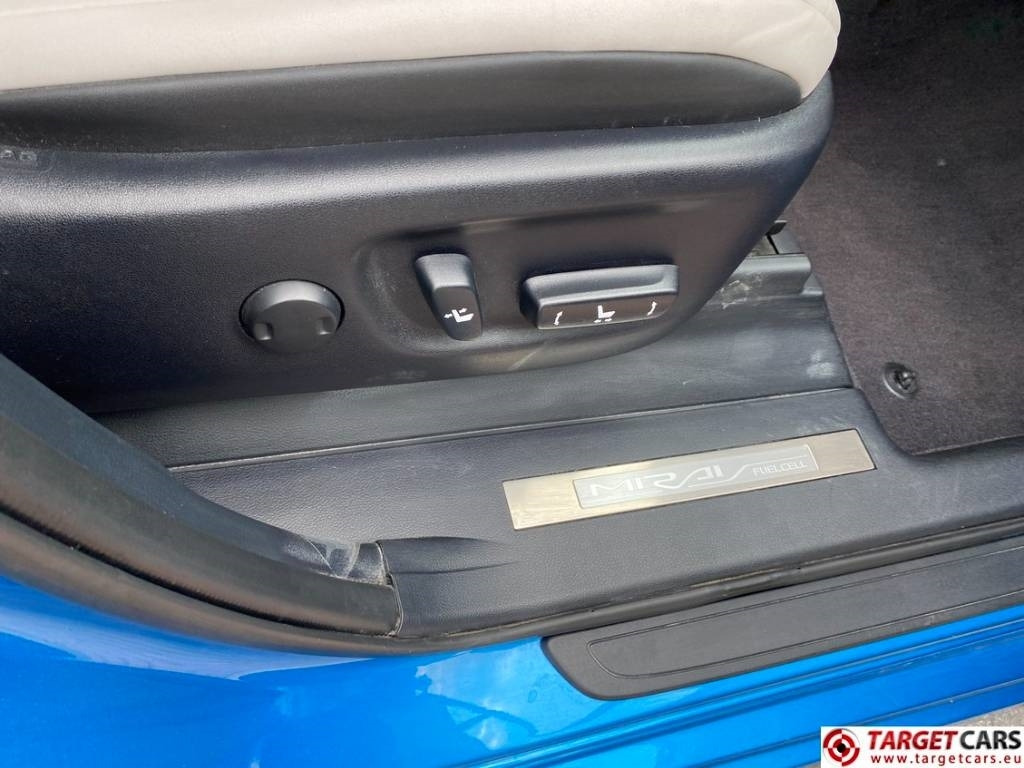 Sedan araba Toyota Mirai FCV HydroGen FuelCell: fotoğraf 19