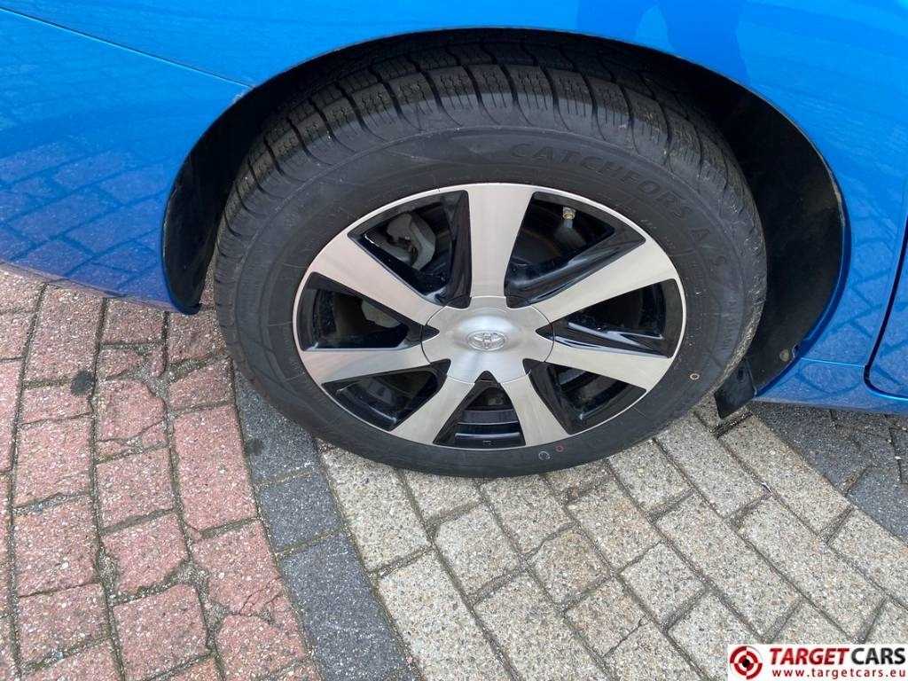 Sedan araba Toyota Mirai FCV HydroGen FuelCell: fotoğraf 23