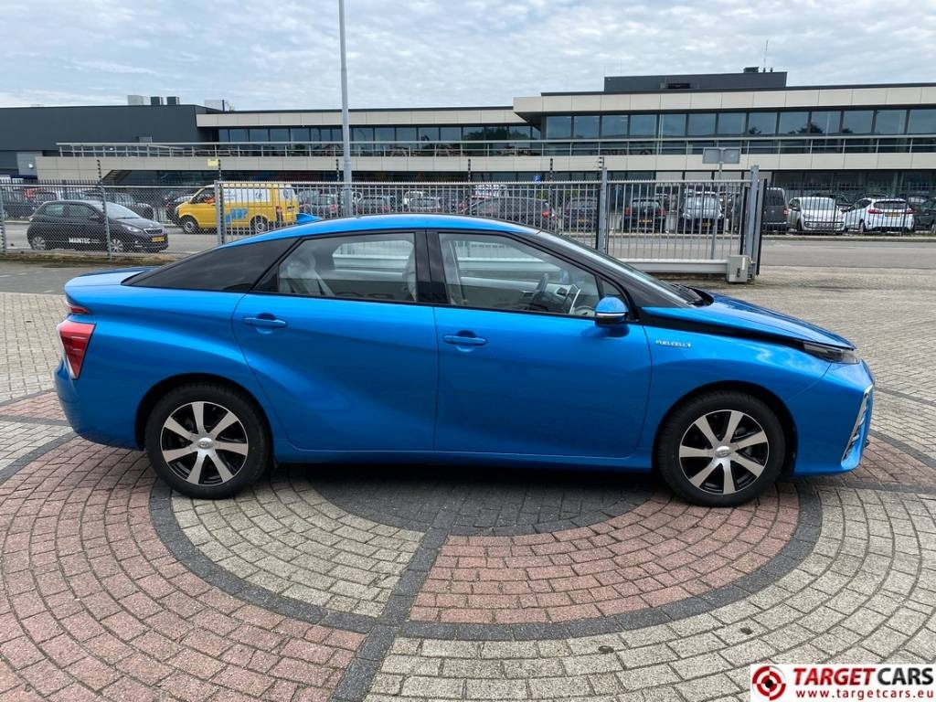 Sedan araba Toyota Mirai FCV HydroGen FuelCell: fotoğraf 46