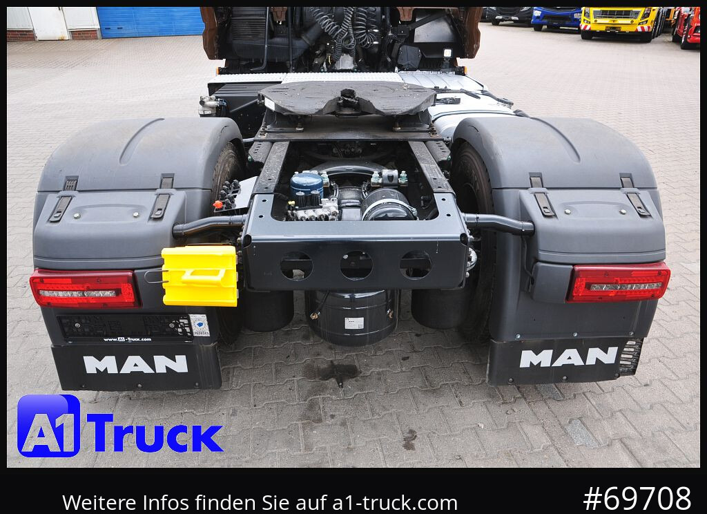 MAN TGX 18,480 BLS Intarder, Standklima, Garantie - Çekici: fotoğraf 3 MAN TGX 18,480 BLS Intarder, Standklima, Garantie - Çekici: fotoğraf 3