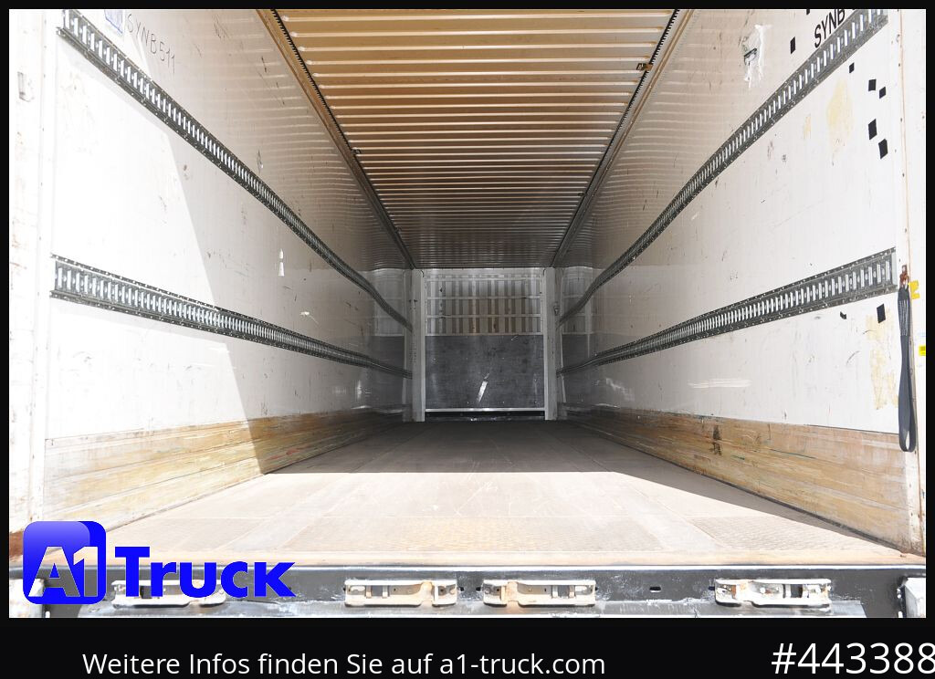 KRONE SDK 27, Koffer, 1 Vorbesitzer, Plywood, 10 x vorhanden - Kapalı karoser dorse: fotoğraf 4 KRONE SDK 27, Koffer, 1 Vorbesitzer, Plywood, 10 x vorhanden - Kapalı karoser dorse: fotoğraf 4