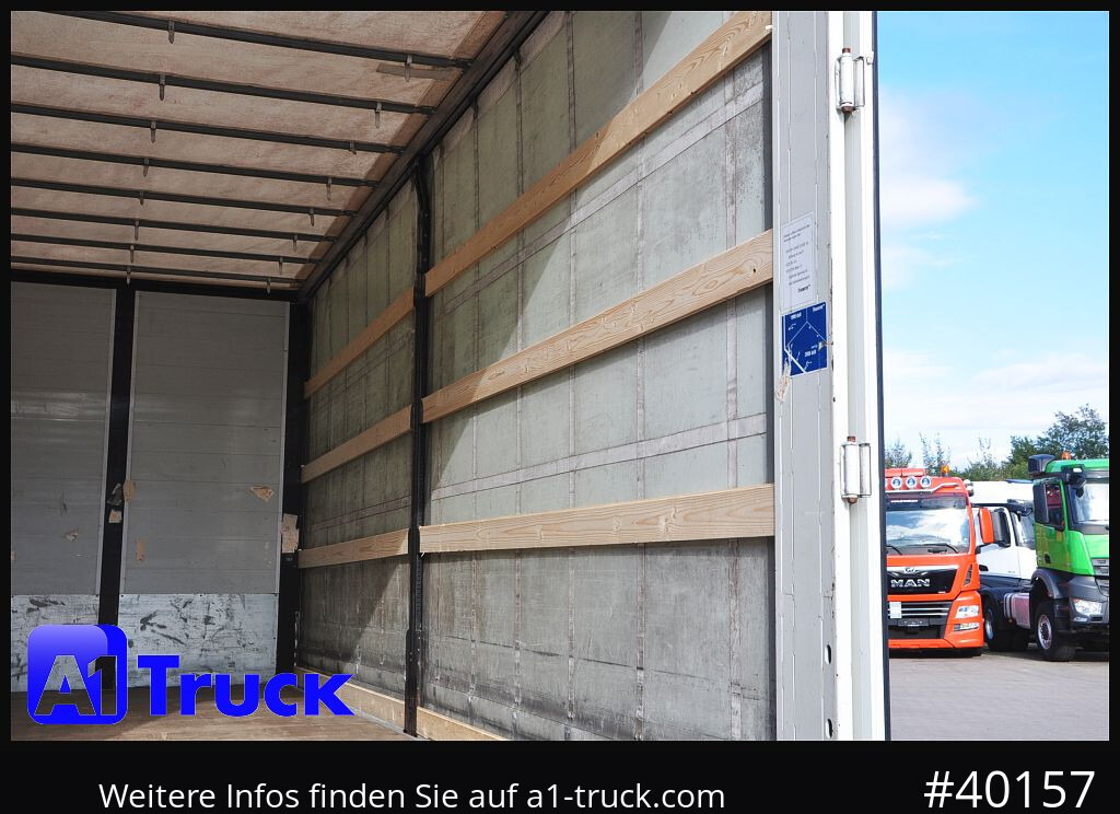 SOMMER Eurotrailer Eco Racer 55, 6450kg zul GG, oben gekuppelt - Tenteli römork: fotoğraf 4 SOMMER Eurotrailer Eco Racer 55, 6450kg zul GG, oben gekuppelt - Tenteli römork: fotoğraf 4