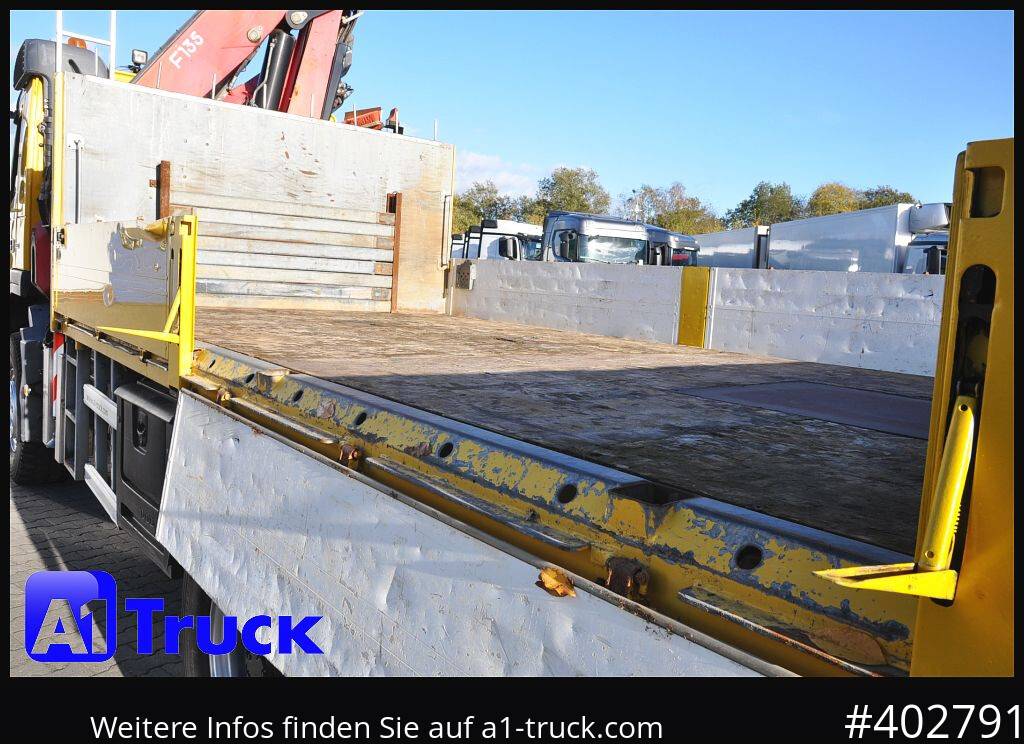 VOLVO FMX 330 Singel Tire 4x4 Blatt/Blatt Fassi F 135 - Sal/ Açık kasa kamyon, Vinçli kamyon: fotoğraf 2 VOLVO FMX 330 Singel Tire 4x4 Blatt/Blatt Fassi F 135 - Sal/ Açık kasa kamyon, Vinçli kamyon: fotoğraf 2