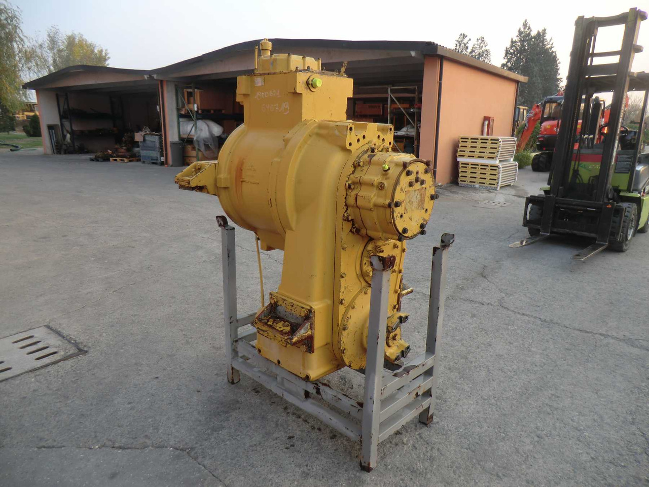 Caterpillar 988B trasmissione matricola 1JE00271. - Vites kutusu - İş makinaları: fotoğraf 1 Caterpillar 988B trasmissione matricola 1JE00271. - Vites kutusu - İş makinaları: fotoğraf 1