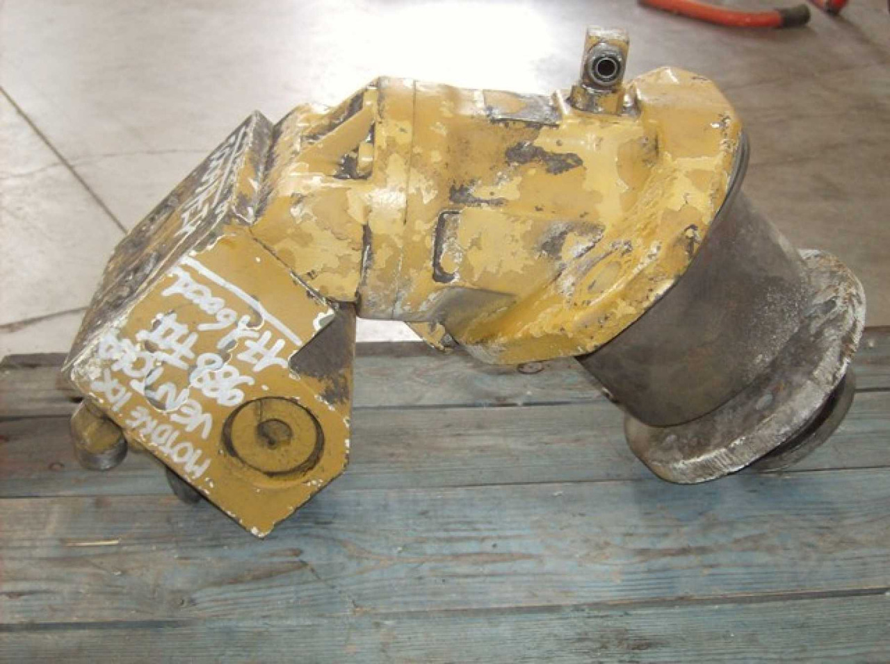 Caterpillar 988F II MOTORE IDRAULICO VENTOLA. APPLICAZIONE PER AMBIENTI CON ALTE TEMPERATURE - Hidrolik motor - İş makinaları: fotoğraf 4 Caterpillar 988F II MOTORE IDRAULICO VENTOLA. APPLICAZIONE PER AMBIENTI CON ALTE TEMPERATURE - Hidrolik motor - İş makinaları: fotoğraf 4