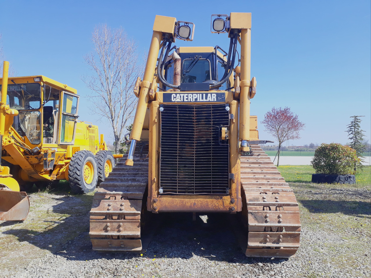 Caterpillar D6R II XL - Buldozer: fotoğraf 3 Caterpillar D6R II XL - Buldozer: fotoğraf 3