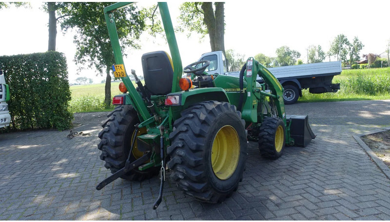John Deere 790 4x4 SCHADE--UNFALL-- ACCIDENT - Traktör: fotoğraf 3 John Deere 790 4x4 SCHADE--UNFALL-- ACCIDENT - Traktör: fotoğraf 3