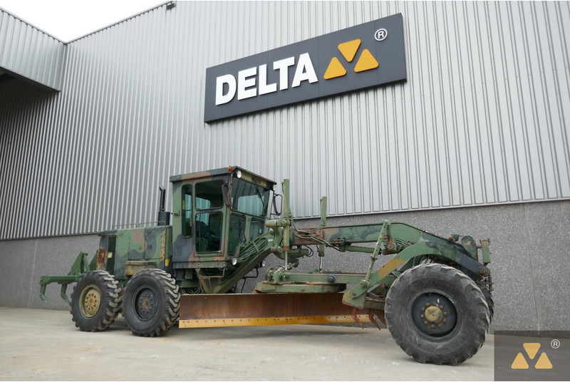 Caterpillar 130G Ex-army - Greyder: fotoğraf 3 Caterpillar 130G Ex-army - Greyder: fotoğraf 3