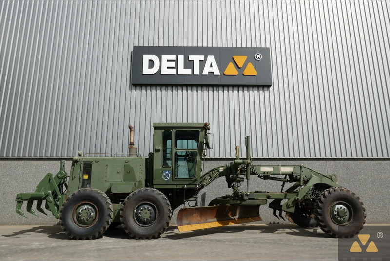 Caterpillar 130G Ex-army - Greyder: fotoğraf 2 Caterpillar 130G Ex-army - Greyder: fotoğraf 2