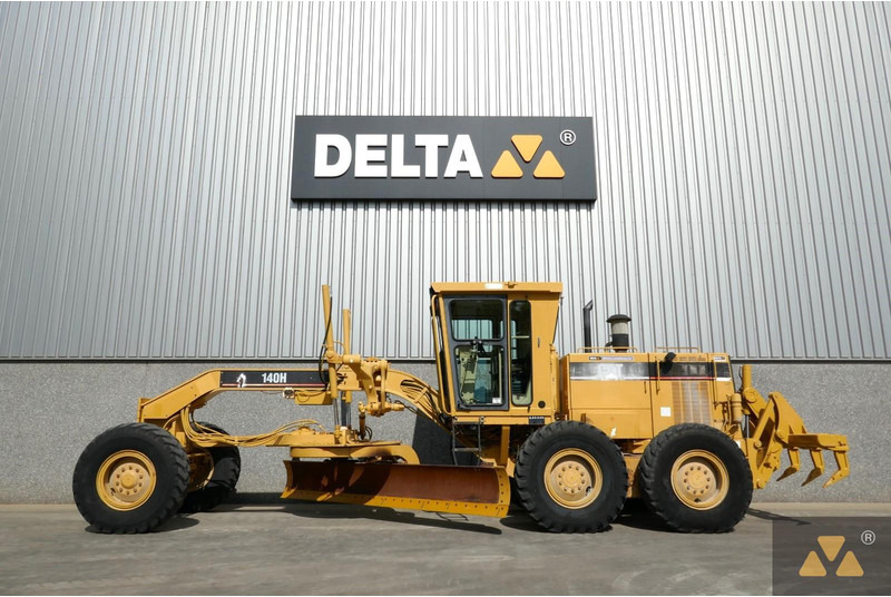 Greyder Caterpillar 140H: fotoğraf 1