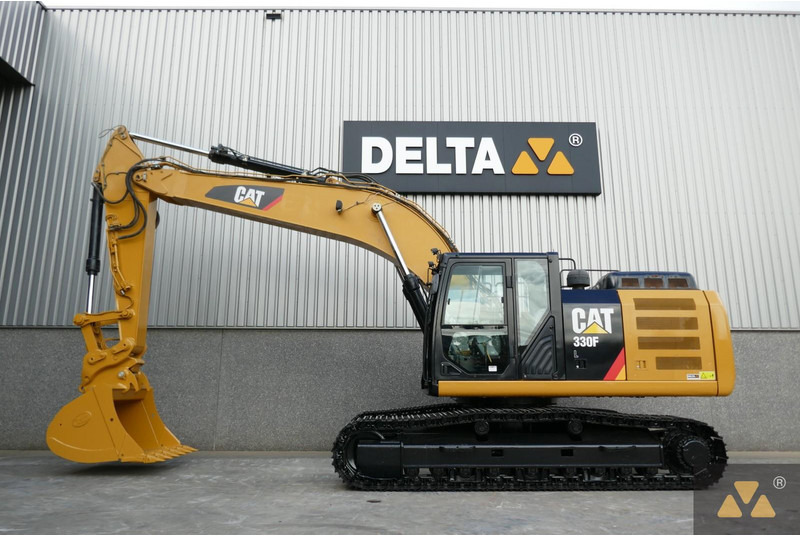 Paletli ekskavatör Caterpillar 330FL: fotoğraf 1
