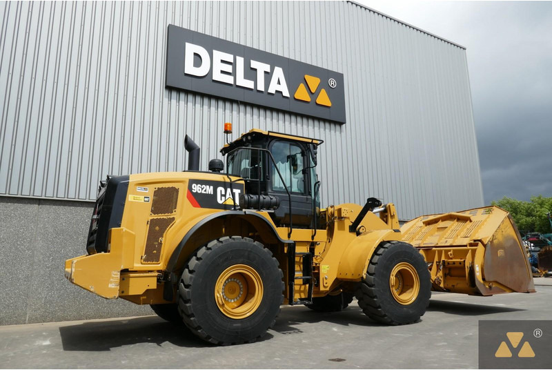 Caterpillar 962M - Tekerlekli yükleyici: fotoğraf 5 Caterpillar 962M - Tekerlekli yükleyici: fotoğraf 5