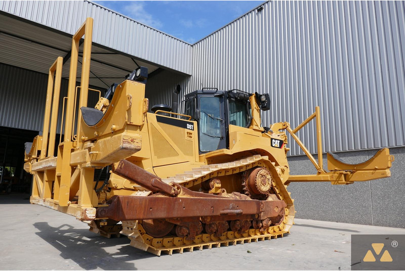 Caterpillar D8T Pipe carrier - İş makinaları: fotoğraf 1 Caterpillar D8T Pipe carrier - İş makinaları: fotoğraf 1