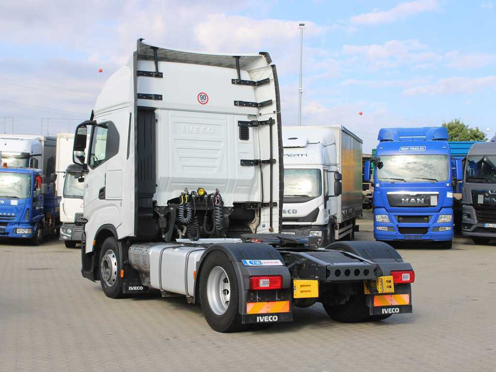 Iveco S-WAY 480, EURO 6, RETARDER, NAVIGATION, INDEPENDENT AIR CONDITIONING - Çekici: fotoğraf 5 Iveco S-WAY 480, EURO 6, RETARDER, NAVIGATION, INDEPENDENT AIR CONDITIONING - Çekici: fotoğraf 5