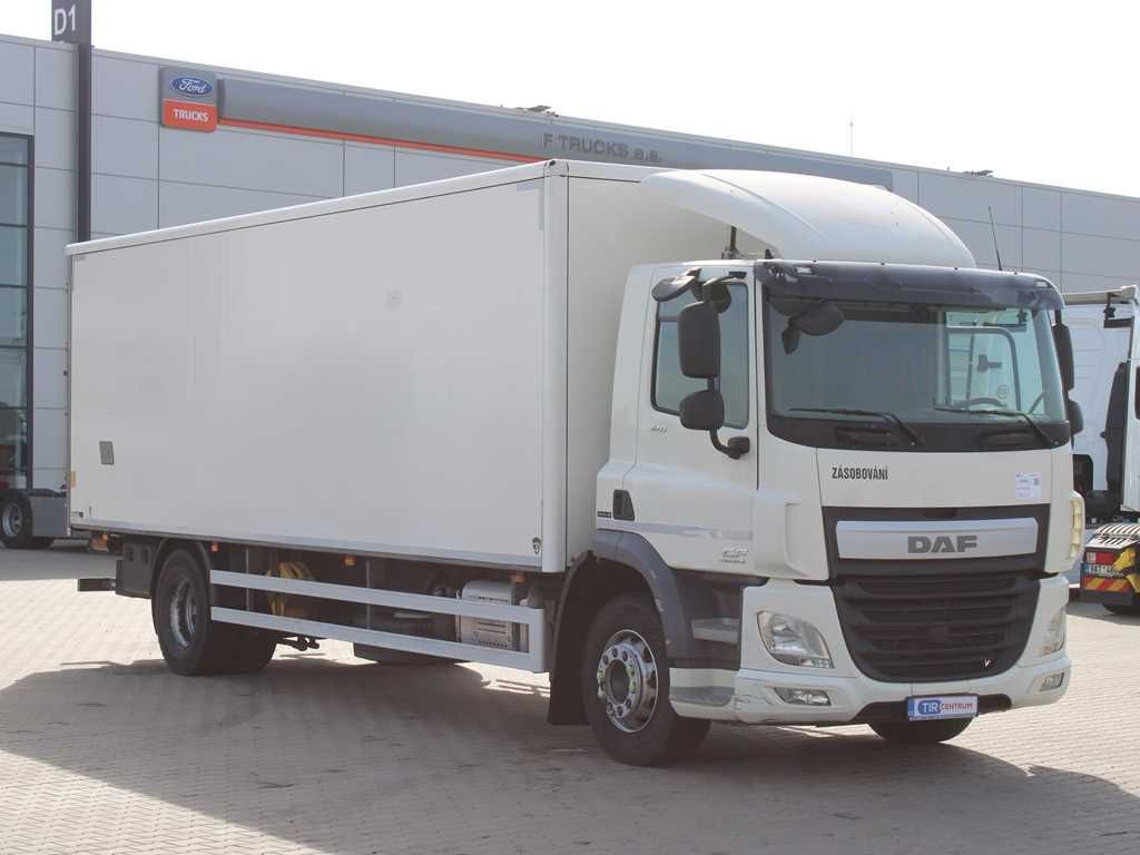 DAF CF 320, TAIL LIFT, EURO 6 - Kapalı kasa kamyon: fotoğraf 2 DAF CF 320, TAIL LIFT, EURO 6 - Kapalı kasa kamyon: fotoğraf 2