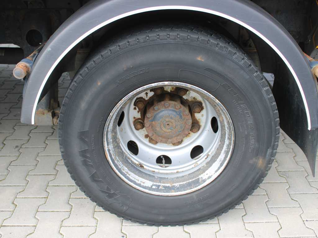 Refrijeratör kamyon Iveco EUROCARGO 150E28, THERMO-KING TS-500, HYDRAULIC FRONT: fotoğraf 17