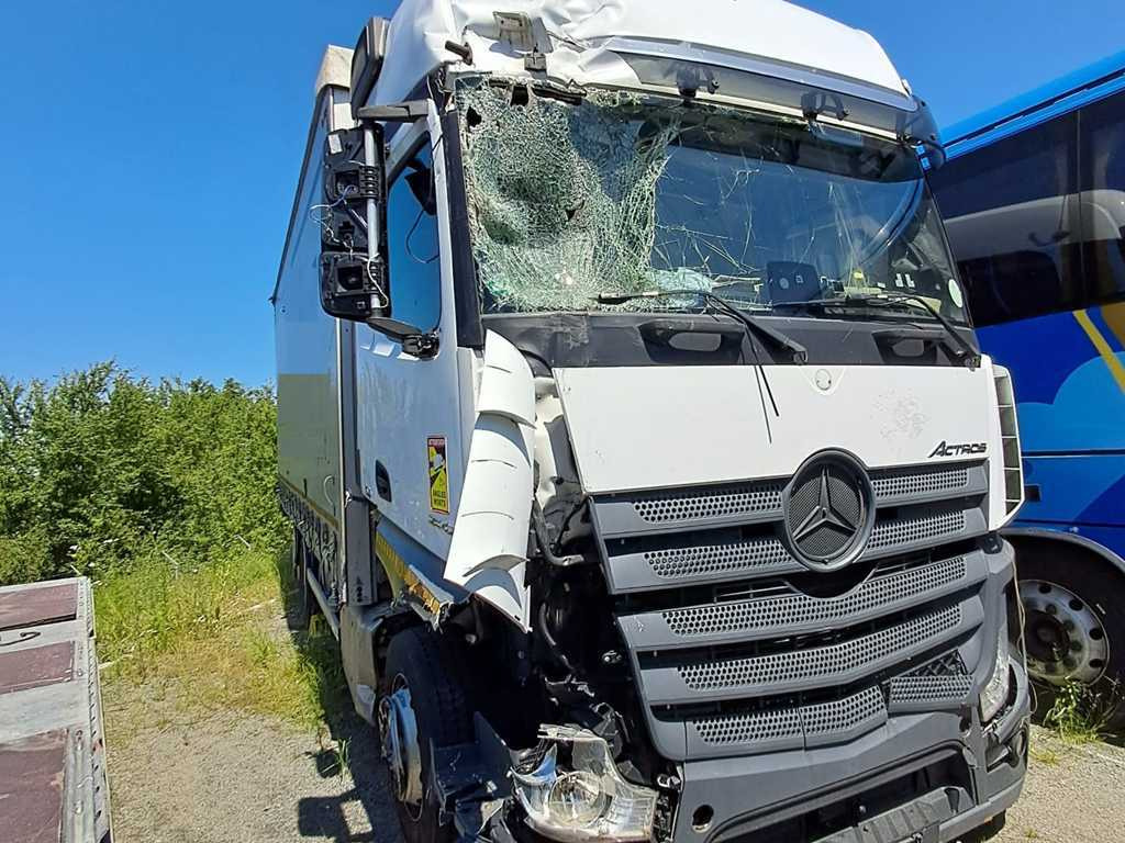 Mercedes-Benz Actros 2542, 6X2 + PANAV TVK18M - Tenteli kamyon: fotoğraf 4 Mercedes-Benz Actros 2542, 6X2 + PANAV TVK18M - Tenteli kamyon: fotoğraf 4