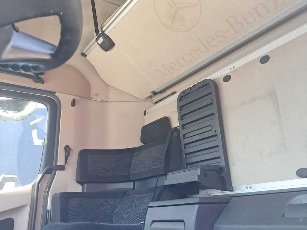 Mercedes-Benz Actros 2542, 6X2 + PANAV TVK18M - Tenteli kamyon: fotoğraf 5 Mercedes-Benz Actros 2542, 6X2 + PANAV TVK18M - Tenteli kamyon: fotoğraf 5