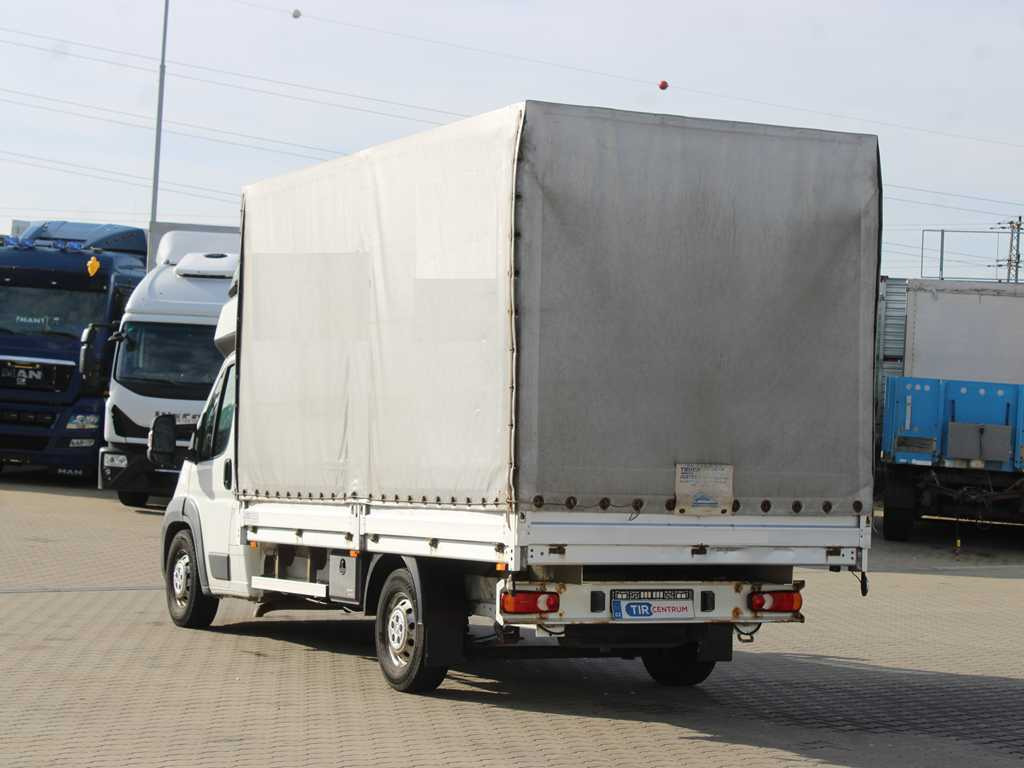 Peugeot Boxer, EURO 6, SIDE PANEL, TIRES 80% - Tenteli kamyonet: fotoğraf 5 Peugeot Boxer, EURO 6, SIDE PANEL, TIRES 80% - Tenteli kamyonet: fotoğraf 5