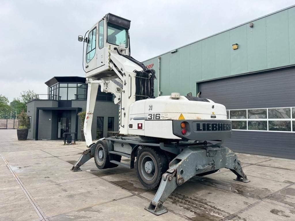 Liebherr A 316 - Elleçleme makinesi: fotoğraf 3 Liebherr A 316 - Elleçleme makinesi: fotoğraf 3