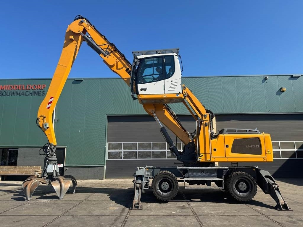 Liebherr LH 30 M - Elleçleme makinesi: fotoğraf 1 Liebherr LH 30 M - Elleçleme makinesi: fotoğraf 1