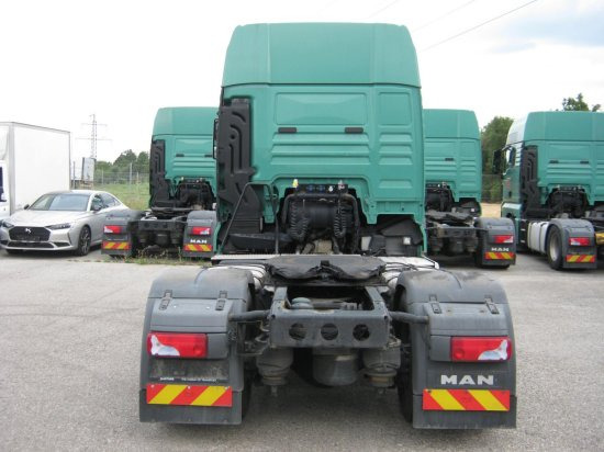 MAN TGX 18.500 XXL Intarder EURO 6 Motorschaden - Çekici: fotoğraf 4 MAN TGX 18.500 XXL Intarder EURO 6 Motorschaden - Çekici: fotoğraf 4