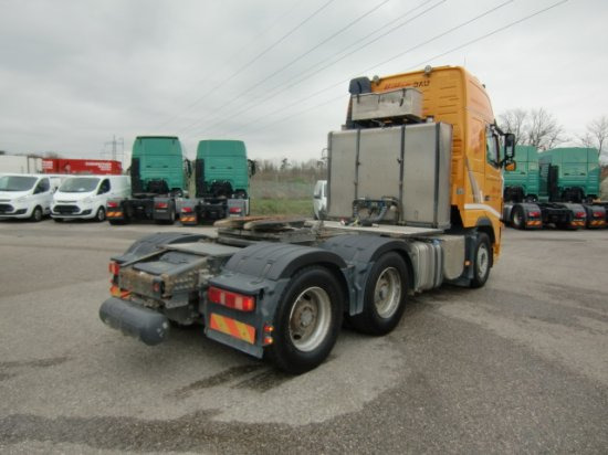 Volvo FH 16 700 6x4T, E5, Kipphydraulik I Shift, Schwerlastkupplung - Çekici: fotoğraf 4 Volvo FH 16 700 6x4T, E5, Kipphydraulik I Shift, Schwerlastkupplung - Çekici: fotoğraf 4
